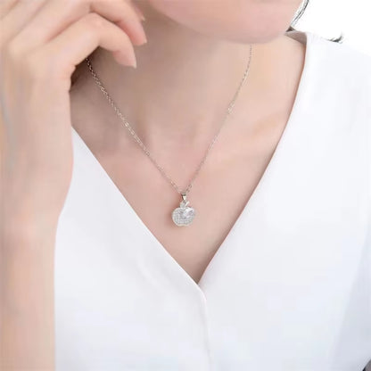 New Silver Color Apple Pendant Necklace Fashion Personality Woman Clavicle Chain Neck Jewelry Accessories